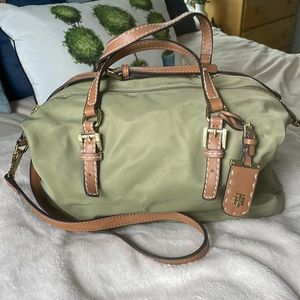 Tommy Hilfiger handbag